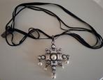Dyrberg/Kern ketting kristallen 7,5 cm x 9 cm lengte 65 cm, Verzenden, Met kristal, Zo goed als nieuw, Steen of Mineraal