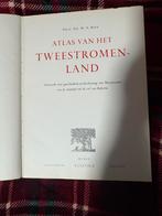 Atlas van het Tweestromenland – 1960 (Elsevier), Boeken, Overige atlassen, Ophalen of Verzenden, Zo goed als nieuw, 1800 tot 2000