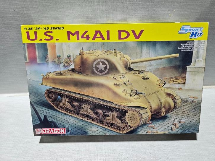 Dragon U.S M4A1 DV modelbouwtank, Hobby en Vrije tijd, Modelbouw | Auto's en Voertuigen, Zo goed als nieuw, Tank, 1:32 tot 1:50
