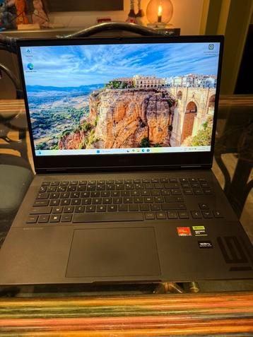 Hp omen game laprop ryzen 7 met rtx 4070 beschikbaar voor biedingen