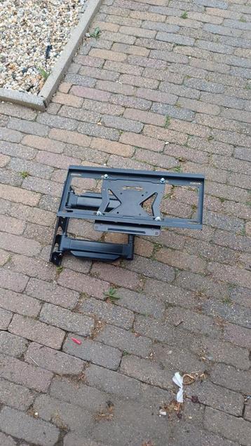 Zware tv beugel beschikbaar voor biedingen