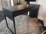 Zwart IKEA Micke bureau met 2 lades, Ophalen, Zo goed als nieuw, Bureau