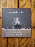 Licht dat leven doet.  Verkocht., Boeken, Ophalen of Verzenden, Zo goed als nieuw