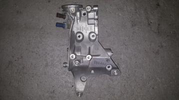 Dynamosteun Volkswagen Golf 2012 2.0 TSi  beschikbaar voor biedingen