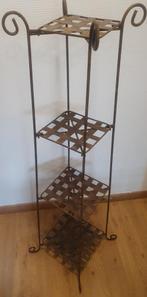 Etagere metaal, Huis en Inrichting, Woonaccessoires | Etagères, Ophalen of Verzenden, Zo goed als nieuw