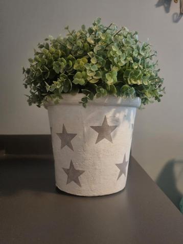 Riviera Maison Pot met Kunstplantje beschikbaar voor biedingen