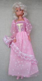 Betty Teen Tong pop, Verzamelen, Poppen, Ophalen of Verzenden, Gebruikt, Pop