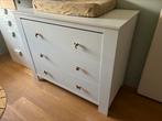 Ledikant en bijpassende commode, Kinderen en Baby's, Kinderkamer | Commodes en Kasten, Ophalen, Gebruikt, 50 tot 70 cm, 100 cm of meer