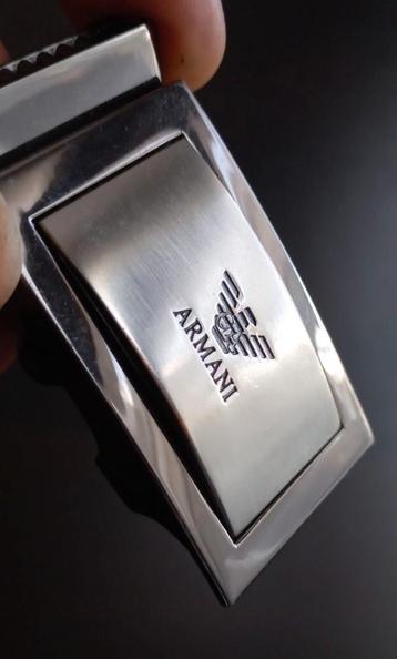 Armani Riemgesp   beschikbaar voor biedingen