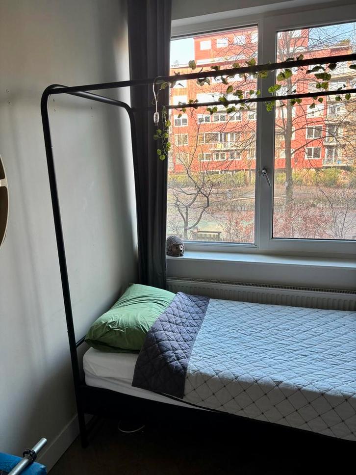 Eenpersoonsbed / Bunk Bed van vtwonen gratis!, Huis en Inrichting, Slaapkamer | Bedden, Zo goed als nieuw, Eenpersoons, 90 cm