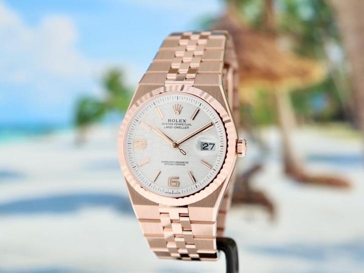 Rolex Land-Dweller 40mm 127235 ONGEDRAGEN 18 ct Gold 12-2025, Sieraden, Tassen en Uiterlijk, Horloges | Heren, Nieuw, Polshorloge