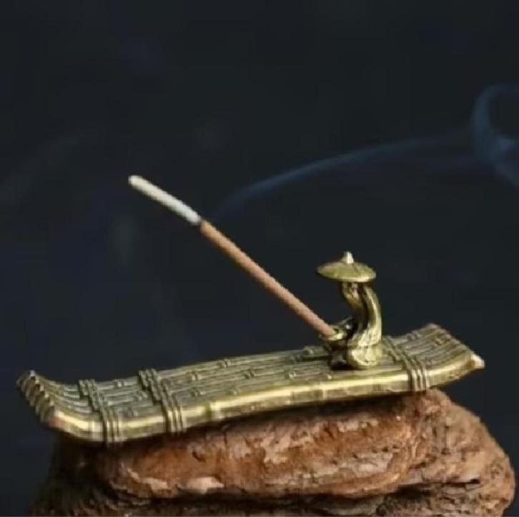 Massief messing  Wierookbrander + cadeauverpakking, Antiek en Kunst, Kunst | Niet-Westerse kunst, Ophalen