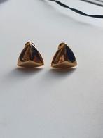 Vintage Monet clip oorbellen – goudkleurig driehoek design, Sieraden, Tassen en Uiterlijk, Oorbellen, Ophalen of Verzenden, Goud