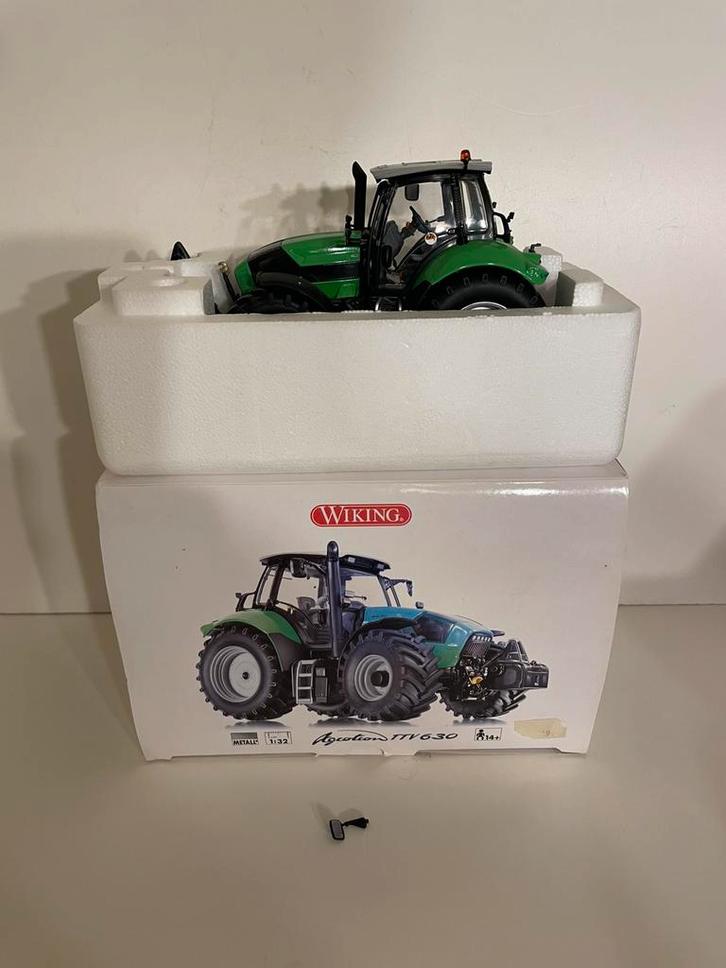 Wiking deutz ttv 630 1:32 in doos spiegel afgebroken, Hobby en Vrije tijd, Modelauto's | 1:32, Gebruikt, Tractor of Landbouw, Overige merken