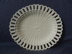 Ovale gevlochten schaal met ajour rand Wedgwood ca 1825 MINT, Antiek en Kunst, Ophalen of Verzenden