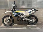 Husqvarna 701 Enduro 2016 groot onderhoud Akrapovic 19.3km, Motorrijbewijs A, Particulier, Meer dan 35 kW, 1 cilinder