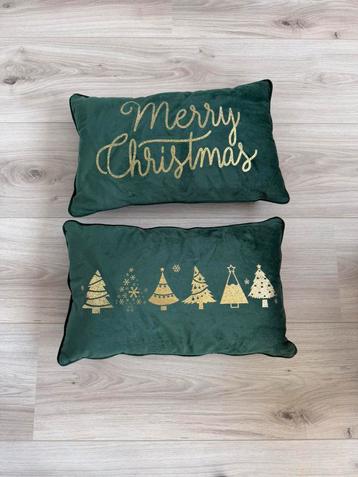 2 kerst kussens beschikbaar voor biedingen