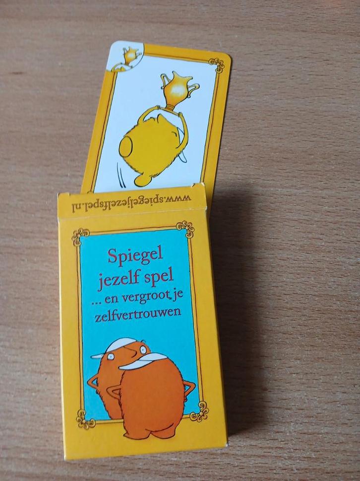Spiegel Jezelf Spel, Hobby en Vrije tijd, Gezelschapsspellen | Bordspellen, Zo goed als nieuw, Een of twee spelers, Drie of vier spelers
