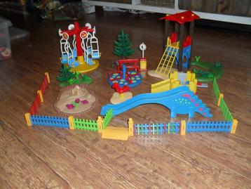 Speeltuin playmobil, setje no 8 beschikbaar voor biedingen