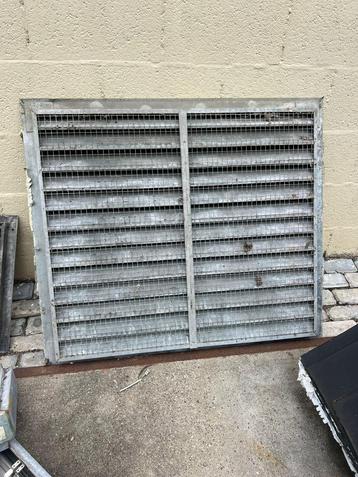Dak roosters/ muur roosters te koop beschikbaar voor biedingen