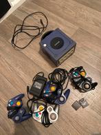 Nintendo GameCube Set met Veel Controllers & Memory Cards, Spelcomputers en Games, Spelcomputers | Nintendo GameCube, Gebruikt
