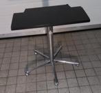VINTAGE AUDIO TAFEL OP VERCHROOMDE POOT WIELTJES, Ophalen of Verzenden, Zo goed als nieuw