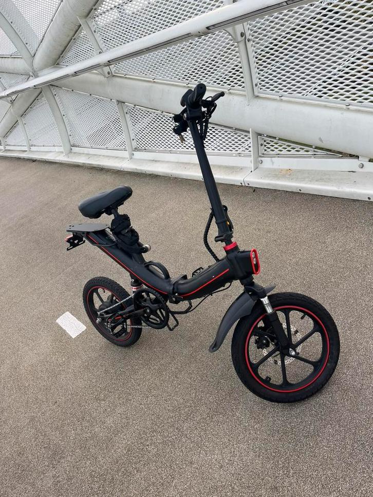 Ouxi v6, Fietsen en Brommers, Fietsen | Vouwfietsen, Ophalen of Verzenden