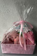 Kraamcadeau voor een meisje, Ophalen, Zo goed als nieuw, Kraamcadeau