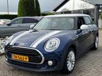 Mini Mini Clubman 1.5 Cooper Chili Clubman 2017 Blauw / WIt, Auto's, Voorwielaandrijving, 65 €/maand, 136 pk, Gebruikt