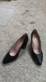 Zwarte leren pumps, maat 33 van Stravers, Stravers, Pumps, Zwart, Ophalen of Verzenden