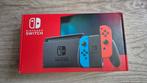 Nintendo switch 1, Spelcomputers en Games, Ophalen, Zo goed als nieuw, Met 2 controllers, Switch Original