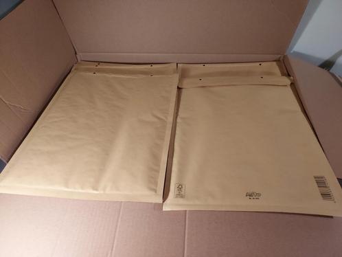 Luchtkussenenveloppen 8/H, 27 x 36 cm, (100 stuks), NIEUW., Diversen, Papierwaren, Nieuw, Ophalen of Verzenden