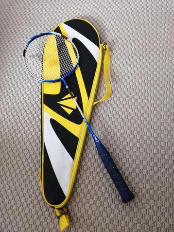 Badminton Racket + Tas beschikbaar voor biedingen