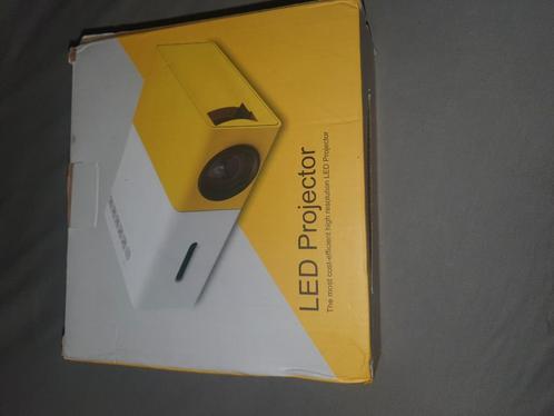 LED PROJECTOR, Audio, Tv en Foto, Beamers, Nieuw, LED, Ophalen