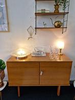 Vintage kast / dressoir 70s strakke houten poten, Ophalen, Gebruikt, ., Vintage