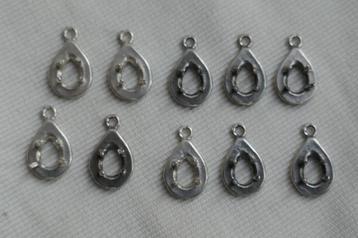 Zilveren lege   ketting hangertjes beschikbaar voor biedingen