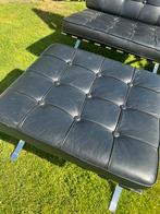 Zwarte imitetie Barcelona chair, Huis en Inrichting, Ophalen, Overige materialen, Gebruikt, Twee