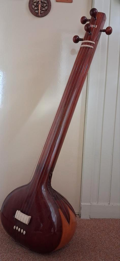 Tanpura, male, 5-snarig., Muziek en Instrumenten, Snaarinstrumenten | Gitaren | Bas, Zo goed als nieuw, Akoestisch, 5-snarig, Ophalen