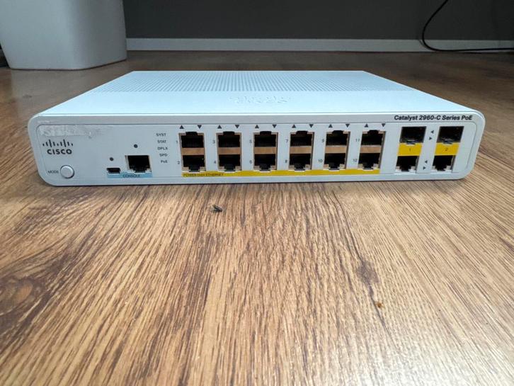 Cisco C2960C-12PC-L PoE Switch, Computers en Software, Netwerk switches, Gebruikt, Ophalen of Verzenden