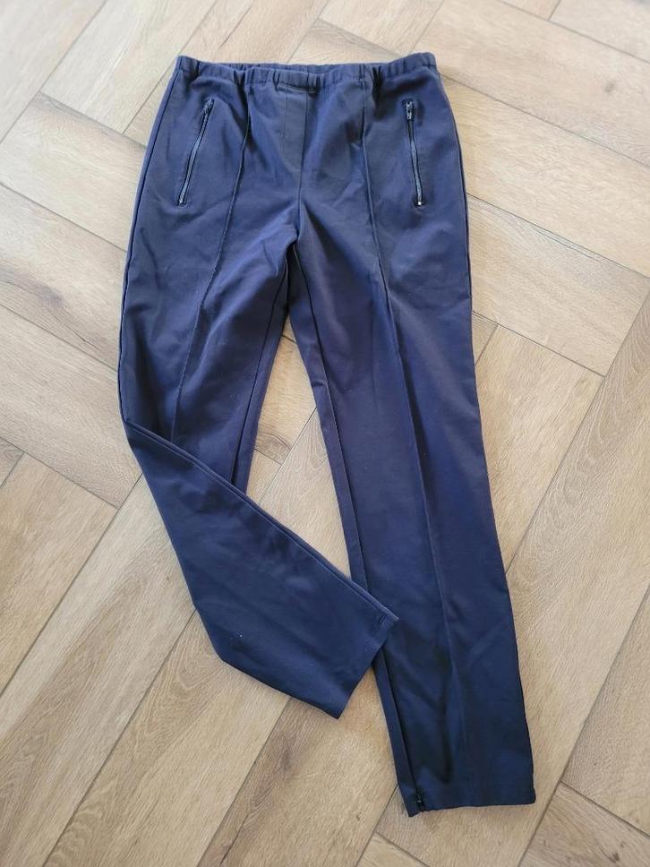 Hele mooie donkerblauwe broek van Cambio, maat 38, Kleding | Dames, Broeken en Pantalons, Zo goed als nieuw, Maat 38/40 (M), Blauw