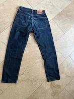 Spijkerbroek Levi's mt 32, Blauw, W32 (confectie 46) of kleiner, Ophalen of Verzenden, Zo goed als nieuw
