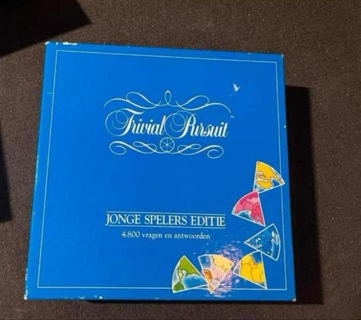 Trivial pursuit - jonge spelers editie, Hobby en Vrije tijd, Gezelschapsspellen | Bordspellen, Zo goed als nieuw, Een of twee spelers