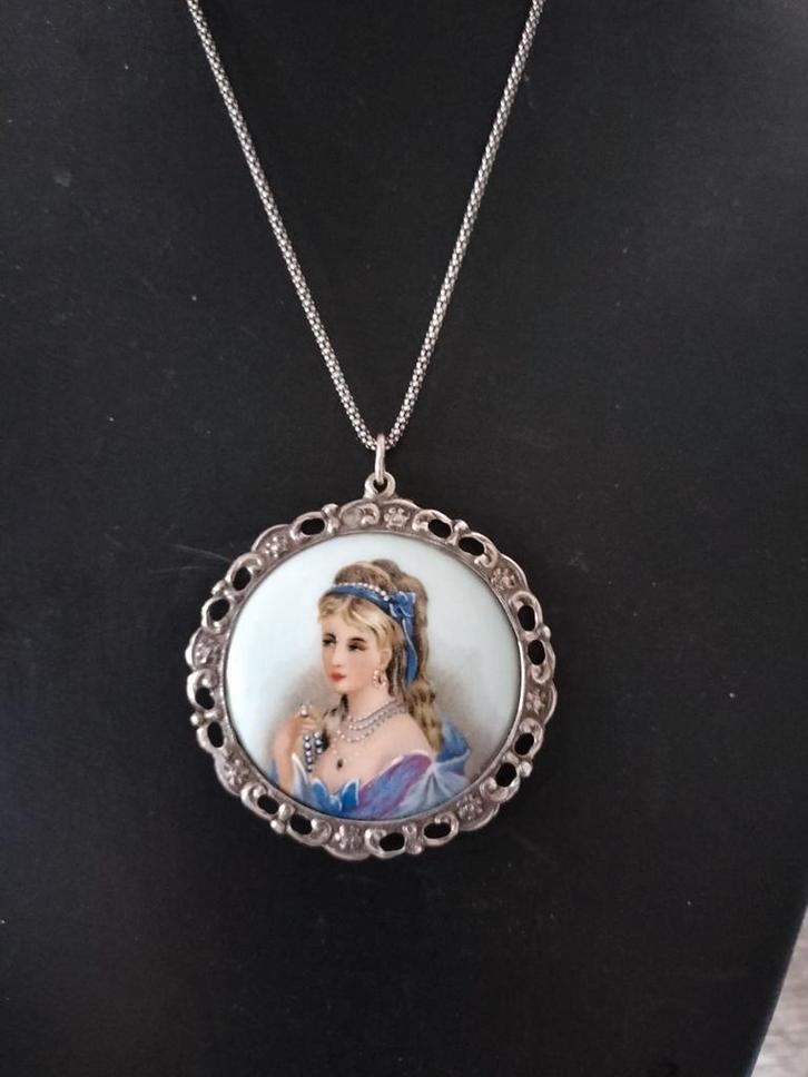 Prachtige antieke zilveren Limoges grote hanger., Sieraden, Tassen en Uiterlijk, Antieke sieraden, Hanger, Zilver, Verzenden