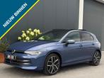 Volkswagen Golf 1.5 eTSI 50 Edt. FULL PANO NAVI CAMERA CLIMA, 4 cilinders, 150 pk, Blauw, Alcantara