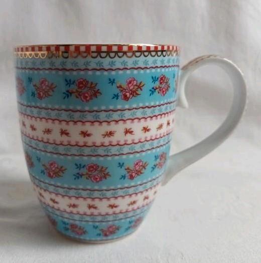 Grote beker mok PIP STUDIO Floral Ribbon Rose blauw, Huis en Inrichting, Keuken | Servies, Zo goed als nieuw, Kop(pen) en/of Schotel(s)