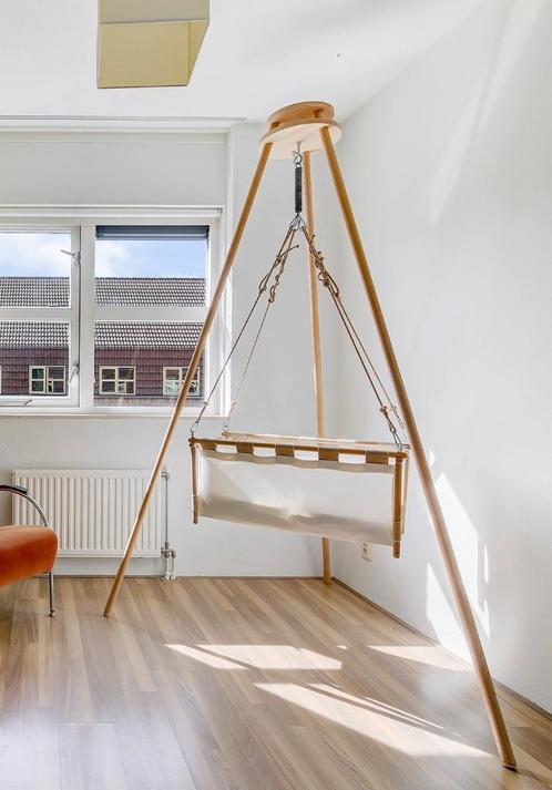 Hangwieg Kindekeklein (Hussh Cradles) inclusief standaard, Kinderen en Baby's, Babywiegjes en Ledikanten, Gebruikt, Wieg, Ophalen
