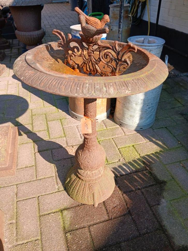 Gietijzeren Vogelbad, Tuin en Terras, Vogelhuisjes en Vogelbaden, Gebruikt, Ophalen