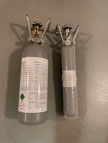 Co2 drukfles Aqua Noa 1x 2kg en 1x 500 gram beschikbaar voor biedingen