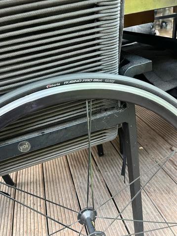 Racefiets voorwiel Rolf vector pro beschikbaar voor biedingen