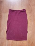 Mooie bordeaux rode rok mt M, Kleding | Dames, Rokken, Maat 38/40 (M), Ophalen of Verzenden, Zo goed als nieuw, Hema